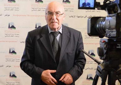 الدبلوماسى الروسى السابق رئيس مجموعة الرؤية الاستراتيجية، السفير فينيامين بوبوف
